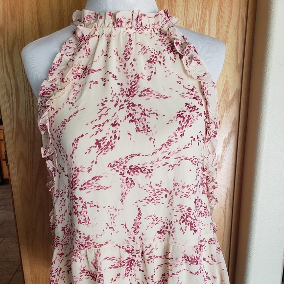 Peplum Halter Tank NWT - Picture 2 of 4